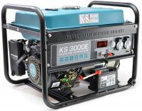 Benzininis generatorius Benzininis generatorius 1 fazė su AVR 230V / 50Hz, maitinimo galingumas 3,0 kW, galios nom. 2,6 kW, nominali srovė. 10.8A, jungtys: 2 x 230v / 16A, 1 x 12V DC, rankinis / elektrinis paleidimas
